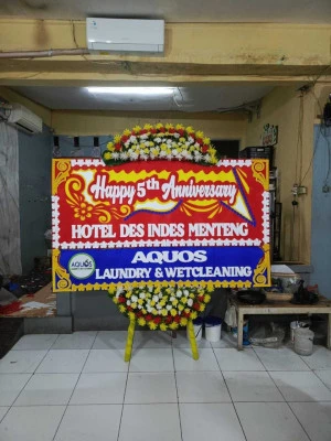 Papan Bunga di Pulogadung